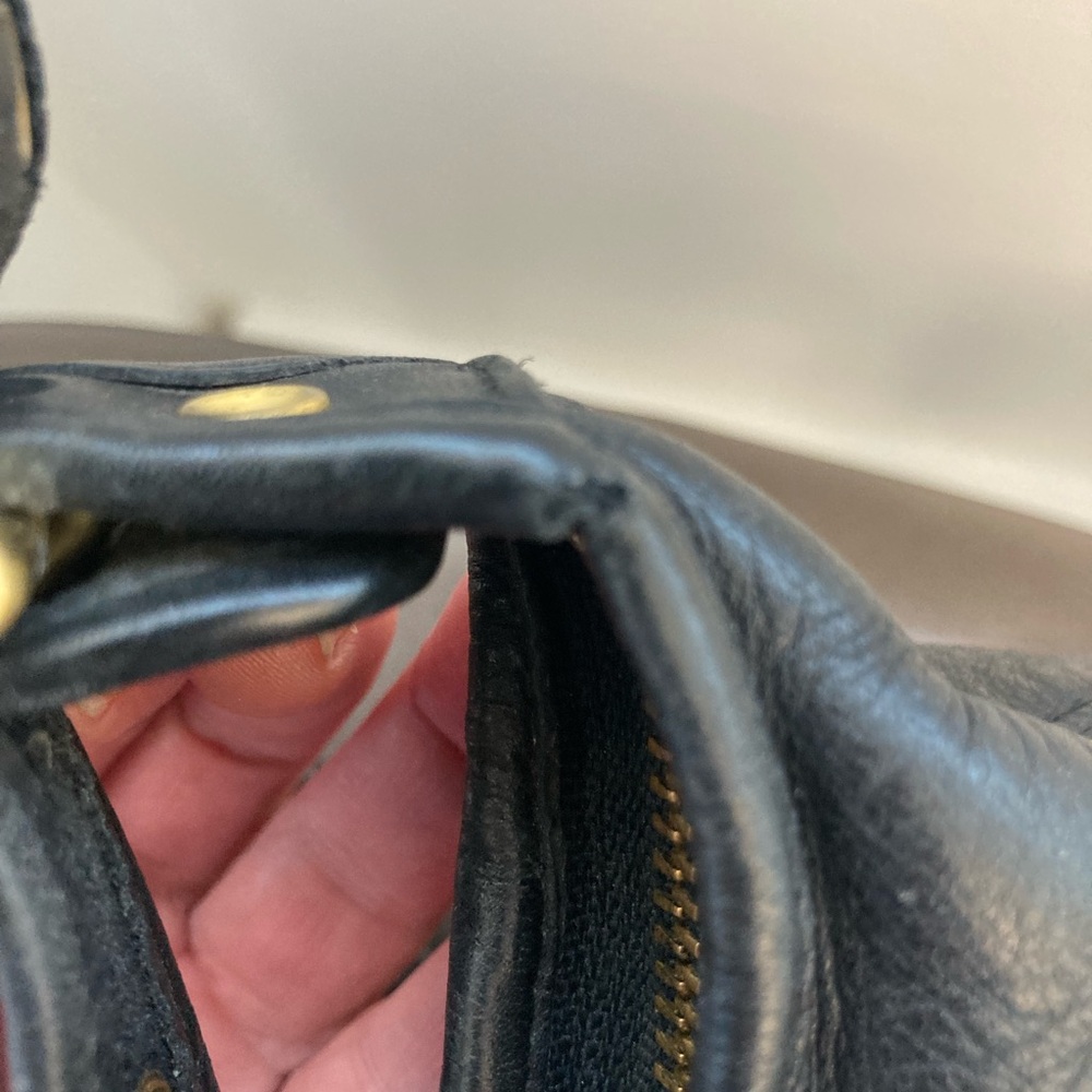 Elegant Black Crossbody Bag